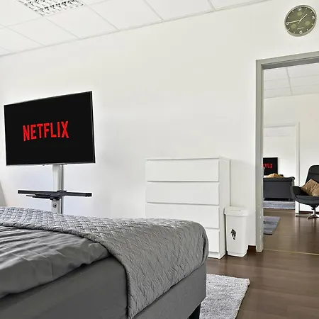 Apartment Private Escape Cinema Lounge Sleeps 17 *